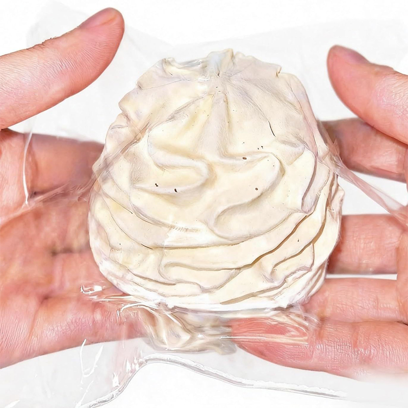 Cream Roll Slow Rebound Squish - Crystal Growing Kit recension och pris